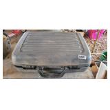 MAGNAVOX CAMCORDER IN CASE