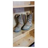 ARIAT BOOTS SIZE 9EE