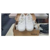 WHITE REEBOK SHOES SIZE 9 *NEW