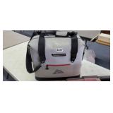 OZARK TRAIL LAKE BAG