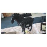 HORSE STATUE