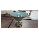 PRETTY COUNTERTOP DISH