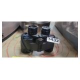 SWIFT HUNTER BINOCULARS 8 X 30