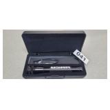 USNR FLASHLIGHT AND POCKETKNIFE SET