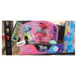 TROLLS BASKETBALL HOOP SET