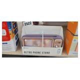 RETRO PHONE STAND