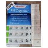 2 PILL ORGANIZERS