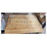SMITHS CUTTING BOARD