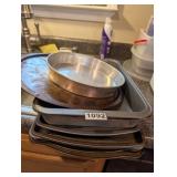BAKING SHEETS AND PANS