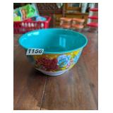 PIONEER WOMAN PLASTIC BOWL