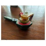 PIONEER WOMAN MEASURING CUPS