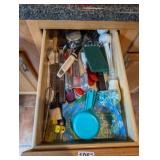 DRAWER OF UTENCILS