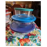 3 PYREX BOWLS WITH LIDS