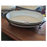 STONEWARE DISH WITH CARRIER