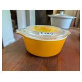 PYREX GLASS DISH WITH LID *HANDLE CHIPPED
