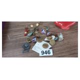 LOT OF MILITARY PINS, ETC.
