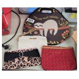 PURSE AND 3 COSMETIC BAGS *REVLON, STEVE MADDEN