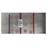 1998 P & D UNITED STATES MINT SET