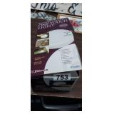 (4) BATTERY OPERATED LIGHTS