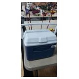 RUBBERMAID COOLER