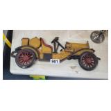VINTAGE CAR WALL DECOR