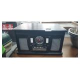 RADIO, CD AND RECORD PLAYER