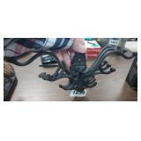 CAST IRON HANGER
