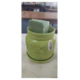 MASON JAR DECOR WITH FLOWER BRICK