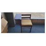 VINTAGE GOSSIP TABLE *GREAT SHAPE