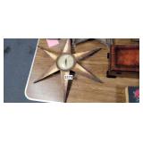 VINTAGE STAR CLOCK