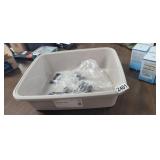 TOTE OF ODDS AND ENDS