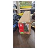 6.5ft NON-LIT CHRISTMAS TREE