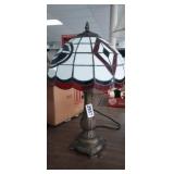 PRETTY TIFFANY STYLE STAINED GLASS PULL CHAIN LAMP