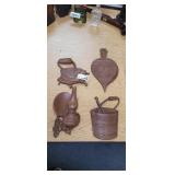 VINTAGE SEXTON CAST METAL WALL HANGINGS