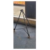 KINGPIN STABALIZER TRIPOD JACK