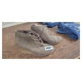 WOMENS WEDGE SHOES, SIZE 9M