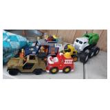 (5) TOY VEHICLES