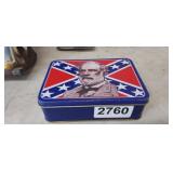 ROBERT E LEE KNIFE WITH COLLECTOR TIN
