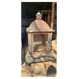 OUTSIDE FIRE PIT *NEEDS NEW BOTTOM