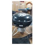 SMALL WEBER GRILL
