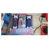 CROSSED SIGNALS GAME