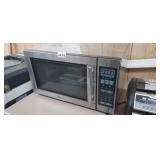 MAGIC CHEF STAINLESS MICROWAVE