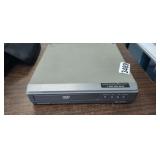 MAGNAVOX DVD PLAYER