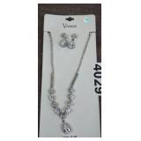 VIVACE NECKLACE & EARRINGS SET