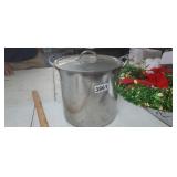 STOCK POT WIT LID