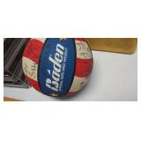 HARLEM GLOBETROTTERS BASKETBALL SIGNED
