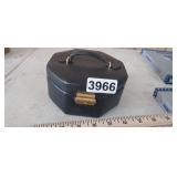 JEWELRY BOX WITH JEWELRY