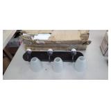 VANITY LIGHT FIXTURE