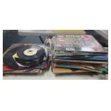 LARGE LOT OF RECORD ALBUMS AND SINGLES