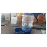 PET AUTO GRAVITY FEEDER